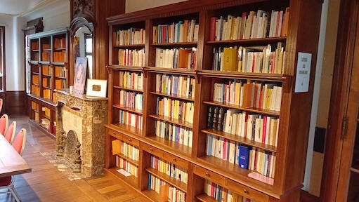 Bibliothèque Lama Karta Bibliothèque Lama Karta